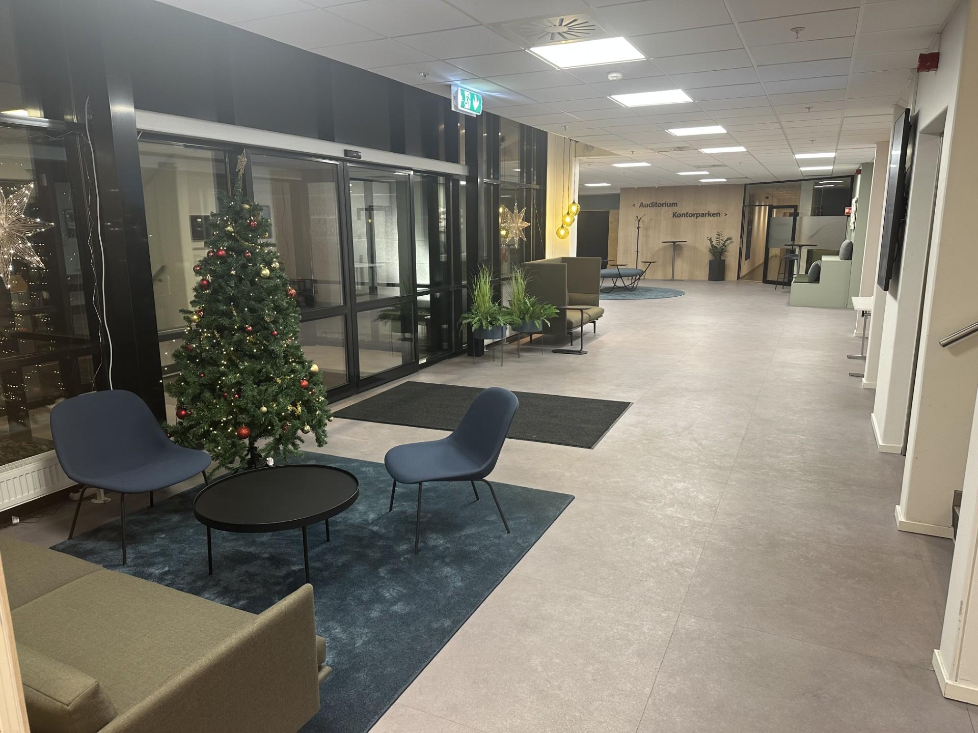Lobby jul 1.etasje